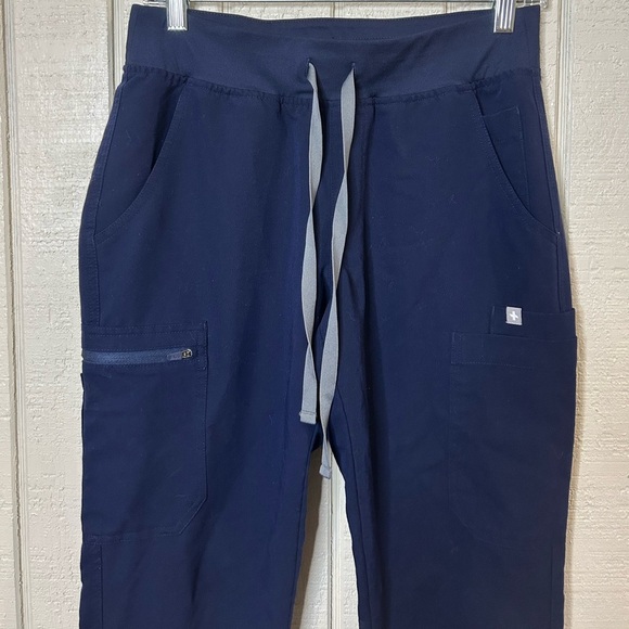 Figs Blue Scrub Pants with Elastic Waistband and Tapered Legs - Picture 3 of 8